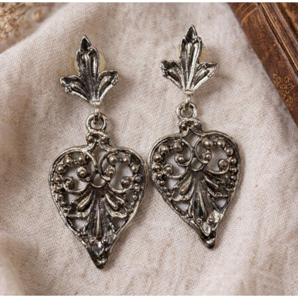 Vintage 1960 Silver Tone Heart Earrings Filigree Victorian Revival Dangle